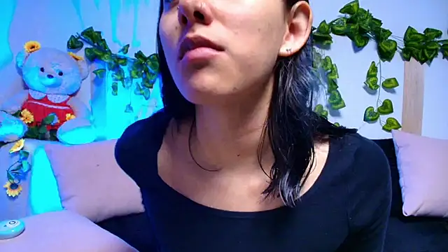 tati cardenas online show from 22, 11, 2025