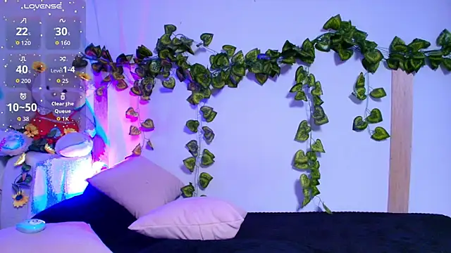 tati cardenas online show from 23, 12, 2025