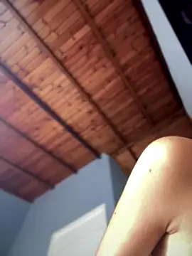 lauravasquez online show from 22, 10, 2025