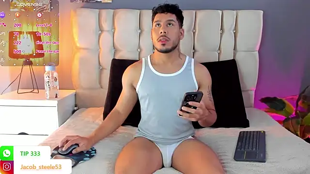 Snapshot of Jacob_Steele53 chatting on 24, 10, 2025 Jacob Steele53 online show from 24, 10, 2025