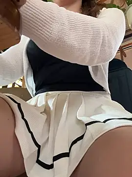 Snapshot of Jessical chatting on 15, 2, 2025 Jessical online show from 15, 2, 2025
