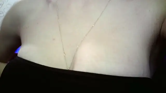 Snapshot of bariellass chatting on 16, 9, 2025 bariellass online show from 16, 9, 2025