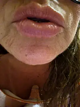 madame tesuda0 online show from 19, 3, 2026