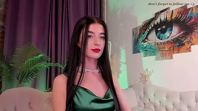 LauraCoy online show from 21, 6, 2026