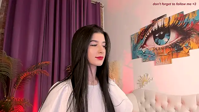 LauraCoy online show from 22, 5, 2026