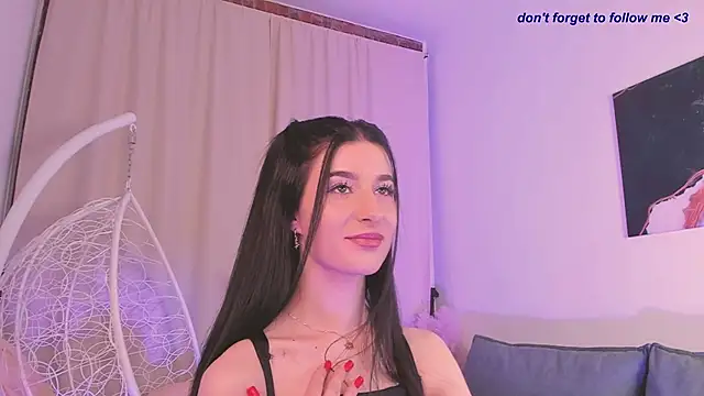 LauraCoy online show from 7, 5, 2026