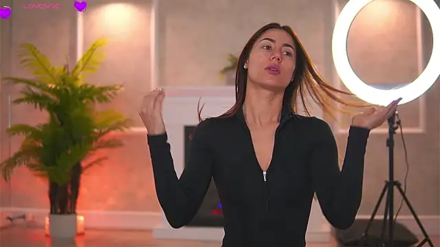 Abbela White online show from 25, 11, 2025