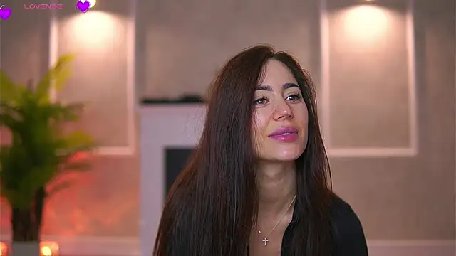 Abbela White online show from 4, 12, 2025