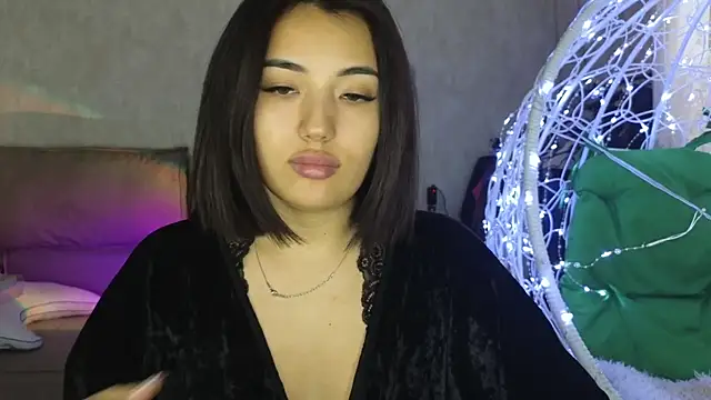 Snapshot of lily__foster chatting on 17, 11, 2025 lily foster online show from 17, 11, 2025