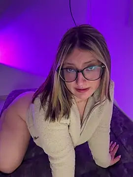 Megan lu2 online show from 24, 2, 2026