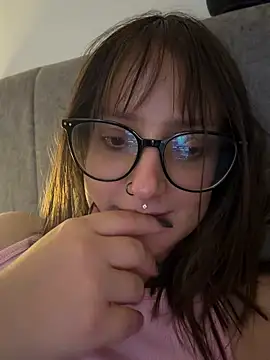Snapshot of Megan_lu2 chatting on 26, 5, 2026 Megan lu2 online show from 26, 5, 2026