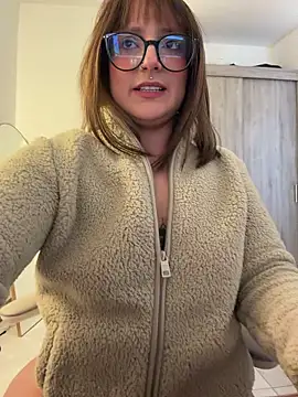 Snapshot of Megan_lu2 chatting on 20, 5, 2026 Megan lu2 online show from 20, 5, 2026