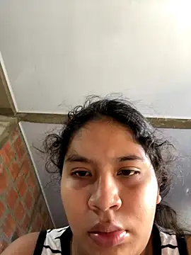 moncerrat luna online show from 19, 11, 2025