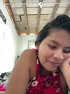 moncerrat luna online show from 28, 2, 2026