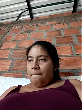 moncerrat luna online show from 13, 1, 2025
