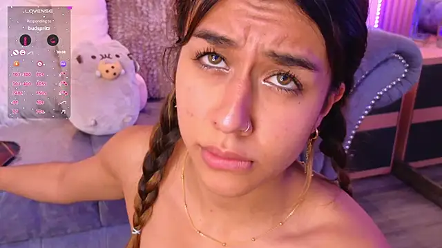 Emiily Scott1 online show from 13, 1, 2025