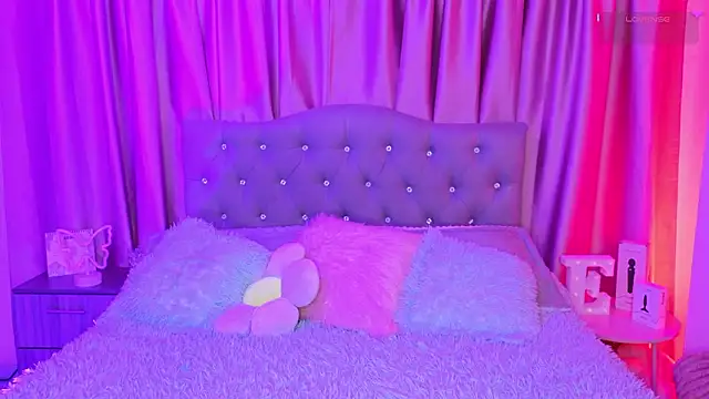 Emiily Scott1 online show from 11, 2, 2026