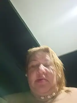 HORNY MATURE25 online show from 24, 7, 2026