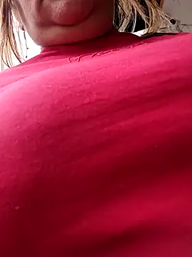 HORNY MATURE25 online show from 7, 4, 2026