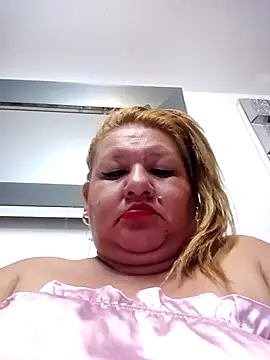 HORNY MATURE25 online show from 11, 3, 2025