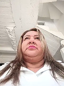 HORNY MATURE25 online show from 19, 3, 2026