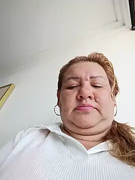 HORNY MATURE25 online show from 21, 7, 2026