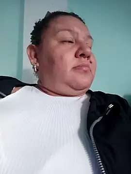 HORNY MATURE25 online show from 28, 2, 2025