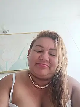 HORNY MATURE25 online show from 23, 7, 2026