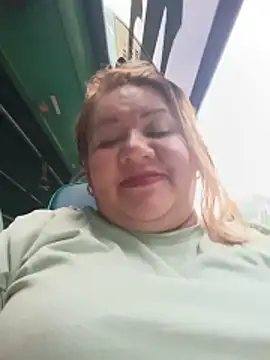 HORNY MATURE25 online show from 22, 5, 2026