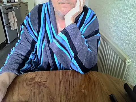 daddyflash online show from 4, 3, 2026