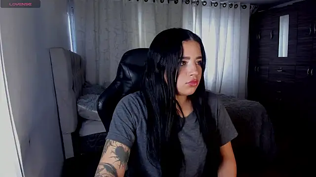 aliice walker  online show from 1, 6, 2026