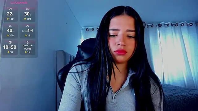 Snapshot of aliice_walker_ chatting on 13, 3, 2026 aliice walker online show from 13, 3, 2026