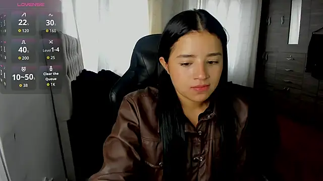 Snapshot of aliice_walker_ chatting on 31, 3, 2026 aliice walker online show from 31, 3, 2026