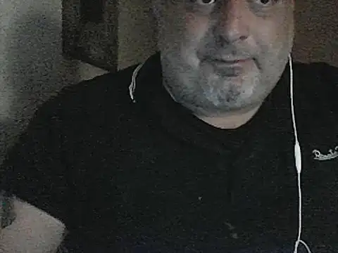 Snapshot of Paolino_8316 chatting on 12, 10, 2025 Paolino 8316 online show from 12, 10, 2025
