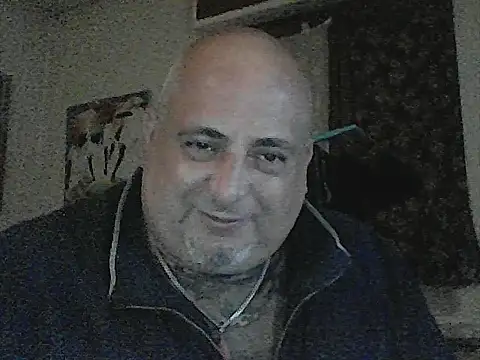 Snapshot of Paolino_8316 chatting on 18, 10, 2025 Paolino 8316 online show from 18, 10, 2025