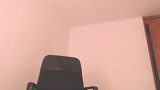 Snapshot of camila_diez chatting on 23, 2, 2026 camila diez online show from 23, 2, 2026