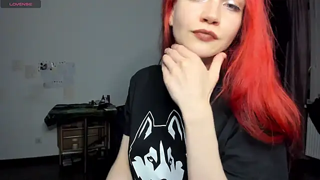 KitsuneRem online show from 9, 1, 2025