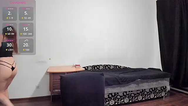 KitsuneRem online show from 18, 9, 2025