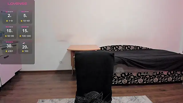 KitsuneRem online show from 12, 2, 2026