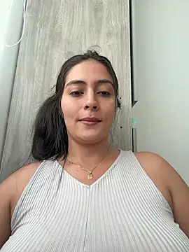 Sophie  Foxxx online show from 4, 7, 2026