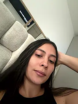 Sophie  Foxxx online show from 7, 1, 2026