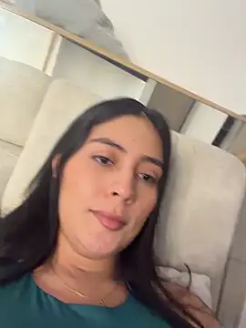 Sophie  Foxxx online show from 23, 4, 2026