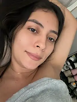 Sophie  Foxxx online show from 19, 4, 2026