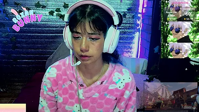 Roxanbunny1 online show from 9, 3, 2026