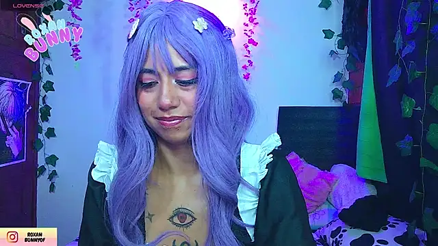 Roxanbunny1 online show from 23, 12, 2025