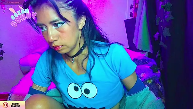 Roxanbunny1 online show from 13, 1, 2026