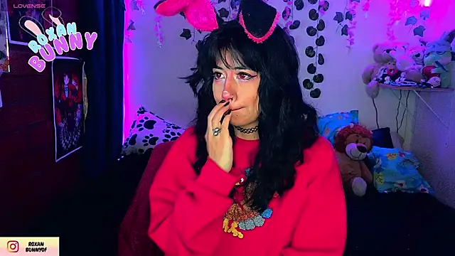 Roxanbunny1 online show from 19, 7, 2026