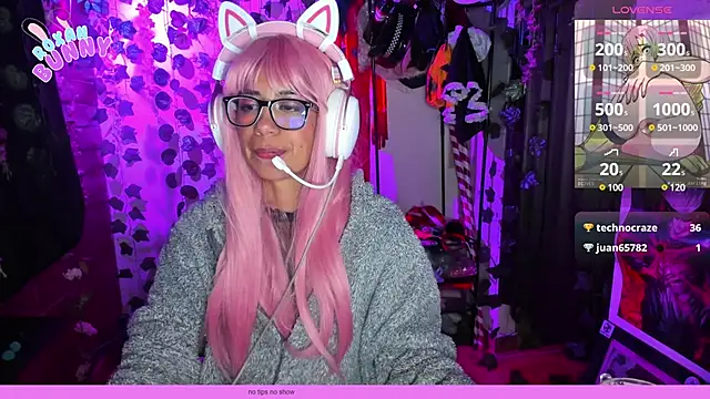 Roxanbunny1 online show from 14, 2, 2025
