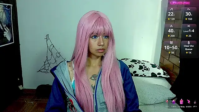 Snapshot of Roxanbunny1 chatting on 23, 10, 2025 Roxanbunny1 online show from 23, 10, 2025