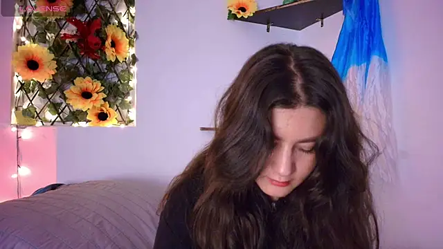 kisstarxxx online show from 24, 2, 2026